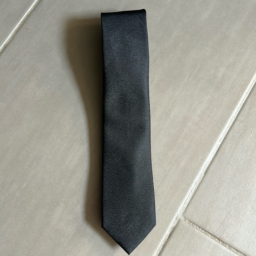 Paul Grey Black tie